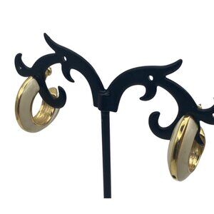 Vintage Trifari Ivory Gold-Tone Hoop Earrings Pierced Classic Puffy Corpcore